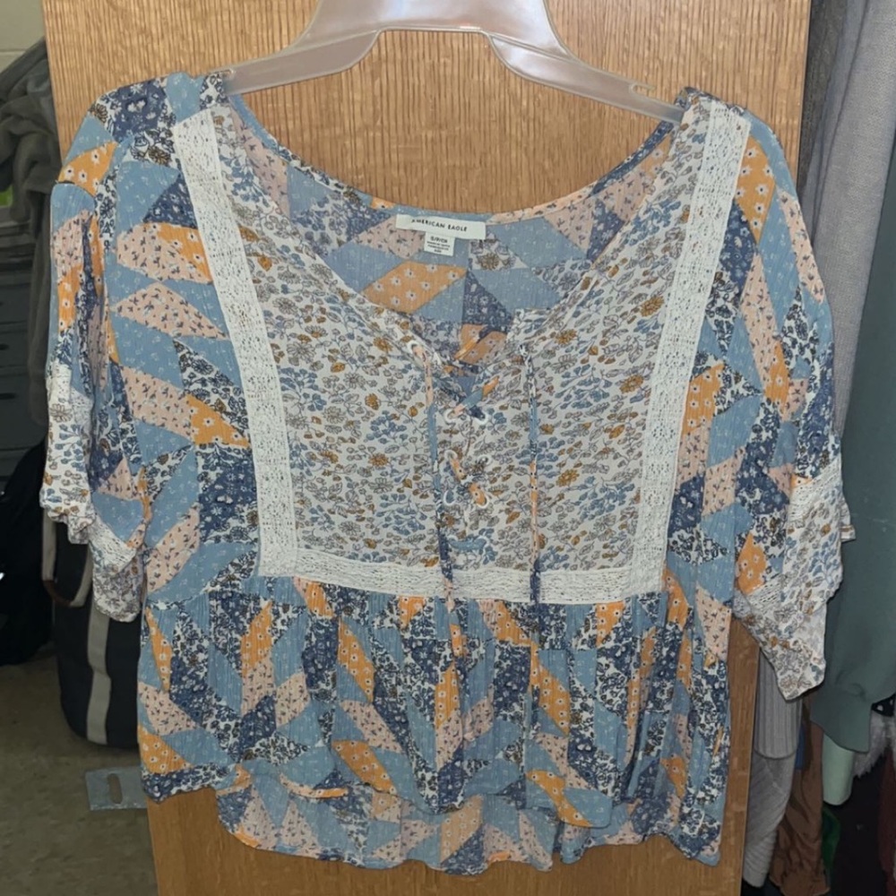 American Eagle Top